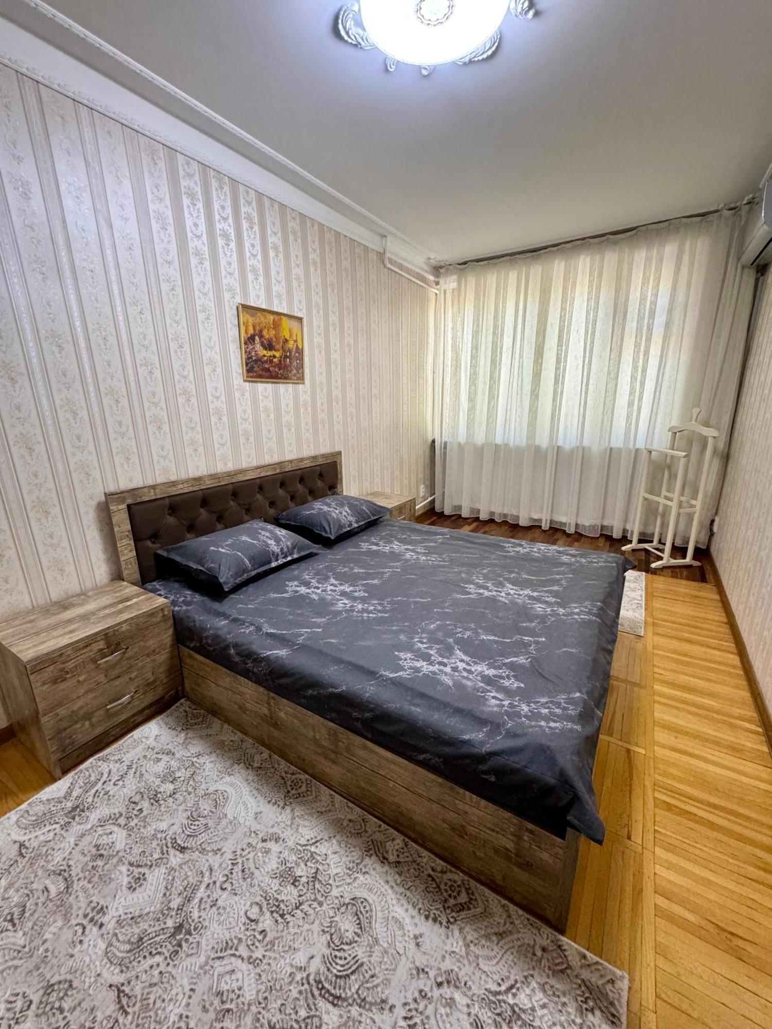 Classic C1 Apartment In The Center With 4 Rooms Tashkent Ngoại thất bức ảnh